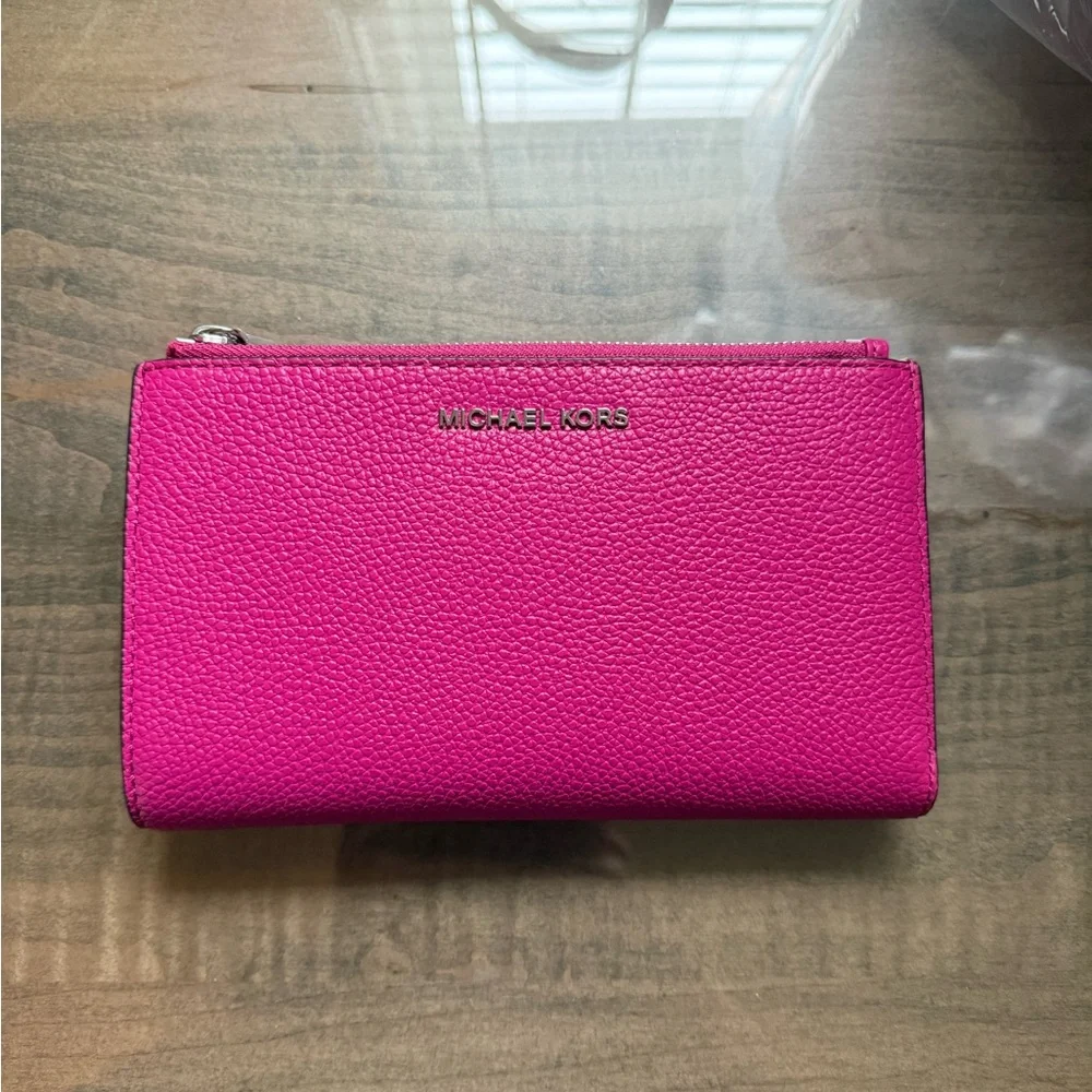 Michael Kors Adele Wallet/Wristlet